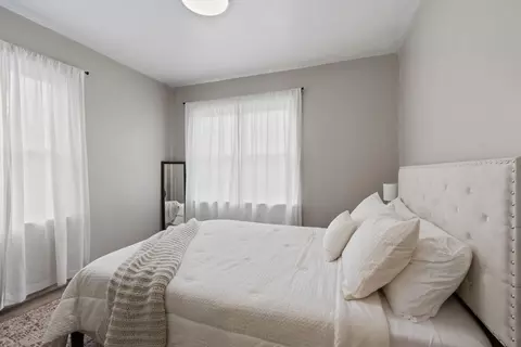 Bedroom - 3524 E 30th Ave, Spokane, WA 99223 photo 1 of 2