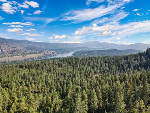 Nnn Nine Mile Falls, Nine Mile Falls, WA 99026