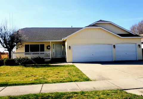 9720 E Whitman Ct, Spokane, WA 99206