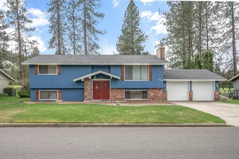 922 E Brentwood Dr, Spokane, WA 99208