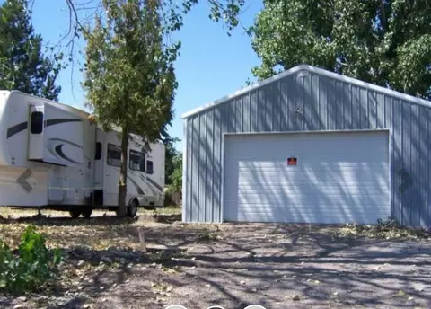 1417 N Hodges Rd, Spokane Valley, WA 99016