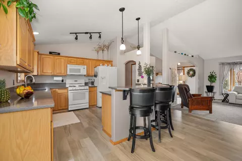 5326 E Turnbridge Ln, Colbert, WA 99005 photo 4