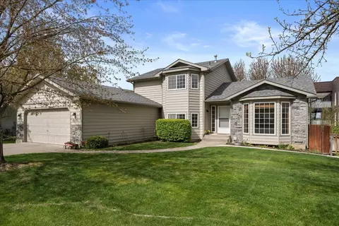 8919 N Farmdale St, Spokane, WA 99208