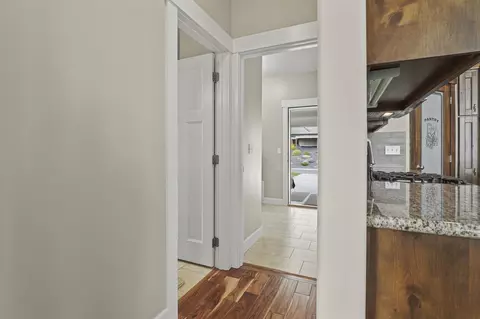 8718 E Clearview Ln, Spokane, WA 99217 photo 44