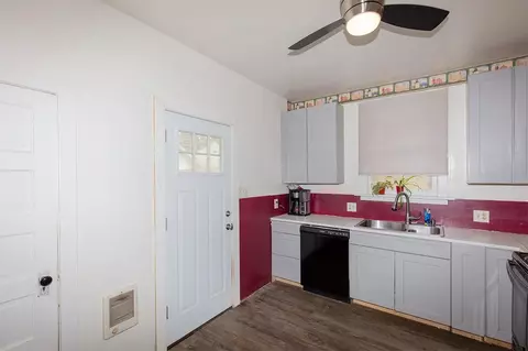 553 E Longfellow Ave, Spokane, WA 99207 photo 7