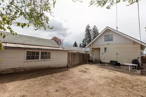553 E Longfellow Ave, Spokane, WA 99207 photo 22