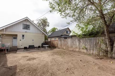 553 E Longfellow Ave, Spokane, WA 99207 photo 23