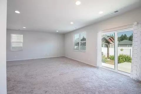 Living - 1111 E Silver Pine Rd, Colbert, WA 99005 photo 3 of 3