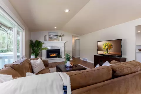 11211 E 24th Ave, Spokane Valley, WA 99206 photo 8
