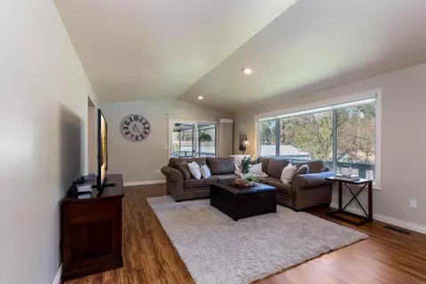 11211 E 24th Ave, Spokane Valley, WA 99206 photo 6