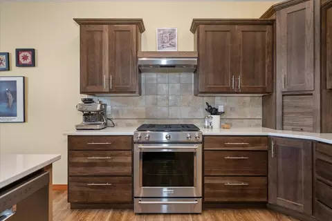 216 E Sapphire Ln, Spokane, WA 99208 photo 9