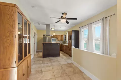 3717 E 1st Ave, Spokane, WA 99202 photo 8