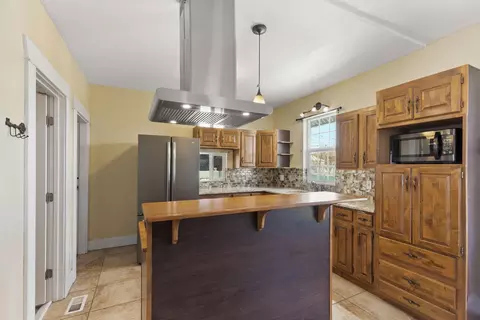 3717 E 1st Ave, Spokane, WA 99202 photo 10