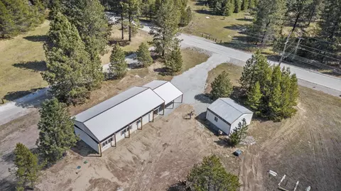 8752 Coyote Trail Rd, Newport, WA 99156