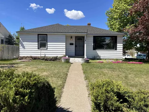 4827 N Belt St, Spokane, WA 99208
