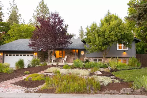 1304 W Cliffwood Ct, Spokane, WA 99218