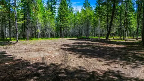 1274 Green Rd, Newport, WA 99156