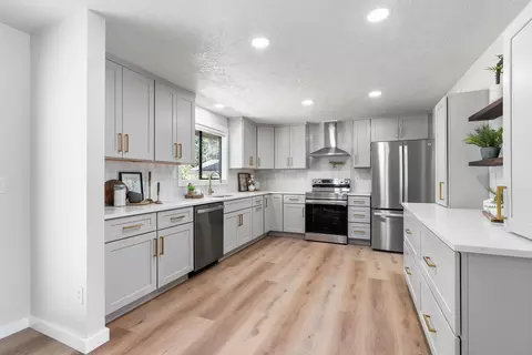 1013 E Bedivere Dr, Spokane, WA 99218 photo 15