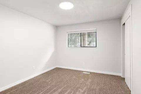 1013 E Bedivere Dr, Spokane, WA 99218 photo 31