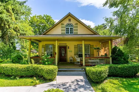 101 E Park Ln, Chewelah, WA 99109