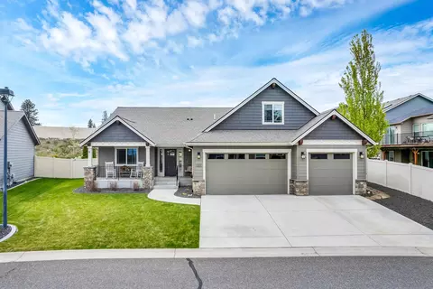 5315 N Scenic Ln, Spokane, WA 99217