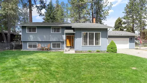 11605 N Lancelot Dr, Spokane, WA 99208