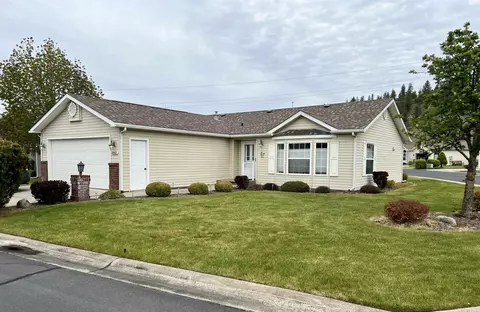 10402 N Jimmy Dr, Nine Mile Falls, WA 99026