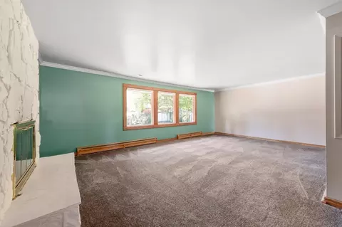Living - 1816 E 36th Ave, Spokane, WA 99203 photo 1 of 14