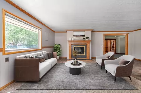 Living - 1816 E 36th Ave, Spokane, WA 99203 photo 7 of 14
