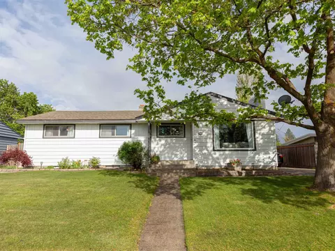 5514 N Moore St, Spokane, WA 99205