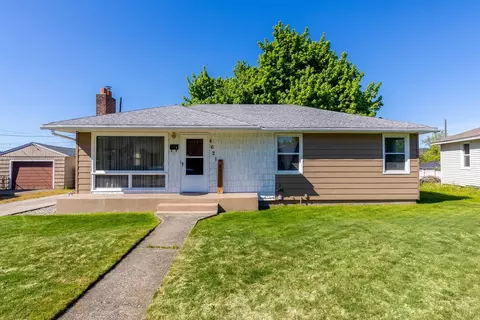 4621 N King Ct, Spokane, WA 99205
