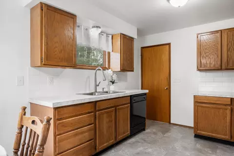 13519 E 29th Ave, Spokane Valley, WA 99216 photo 8