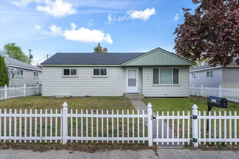 709 E Dalke Ave, Spokane, WA 99208 photo 3