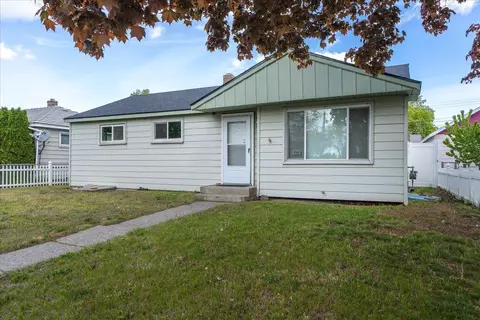 709 E Dalke Ave, Spokane, WA 99208 photo 5