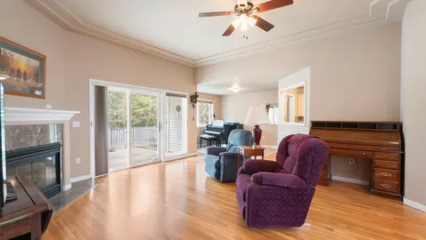 Living - 34 E Falcon Ave #., Spokane, WA 99218 photo 2 of 6