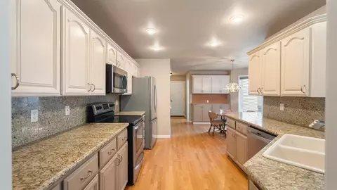 Kitchen - 34 E Falcon Ave #., Spokane, WA 99218 photo 1 of 4