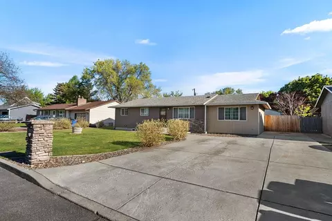 7922 E Augusta Ave, Spokane Valley, WA 99212 photo 3