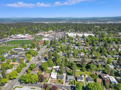 705 E 35th Ave, Spokane, WA 99203 photo 44