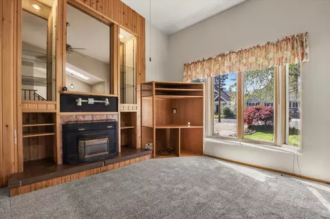 705 E 35th Ave, Spokane, WA 99203 photo 6