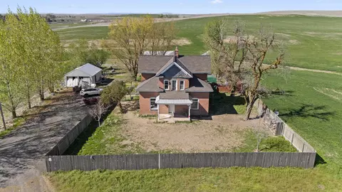 48753 E Denny Station Rd, Edwall, WA 99008