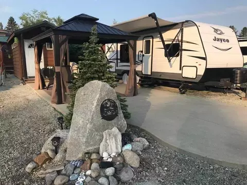 41 Adventure Ln, Usk, WA 99180