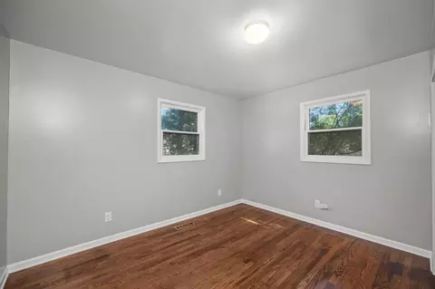 Bedroom - 10419 E 16th Ave, Spokane Valley, WA 99206 photo 1 of 3