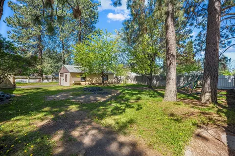 Exterior - 10419 E 16th Ave, Spokane Valley, WA 99206 photo 9 of 14