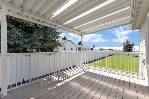 Exterior - 14318 E 5th Ln, Spokane Valley, WA 99216 photo 3 of 4