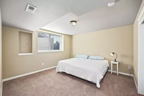 Bedroom - 7 E Hillcrest Dr, Colbert, WA 99005 photo 4 of 4
