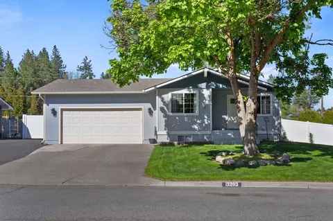 13203 E Guthrie Dr, Spokane Valley, WA 99216