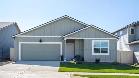 11926 N Greene St, Mead, WA 99021