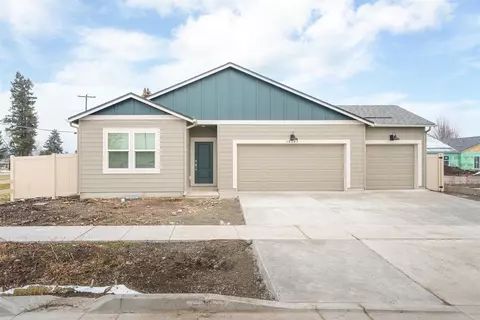 8104 S Avery Rd, Cheney, WA 99004
