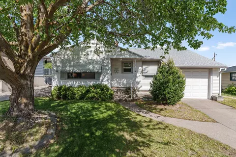 4204 N Elgin St, Spokane, WA 99205