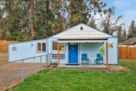 810 S Walnut Rd, Spokane Valley, WA 99206